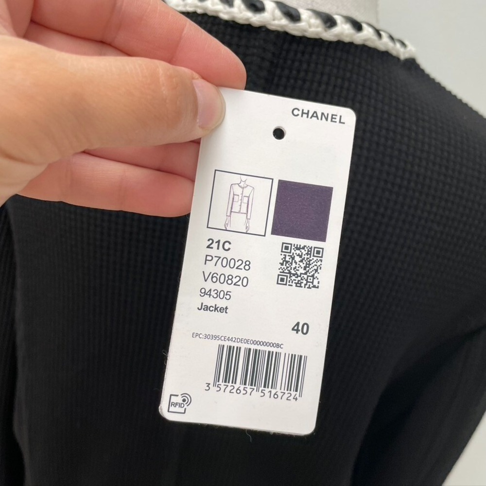 Chanel Waffle Knit Jacket Womens 40 8 Black Button Old Money Luxury Designer - Picture 10 of 16